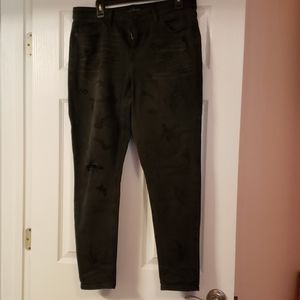 Size 12 black Lucky Brand jeans.